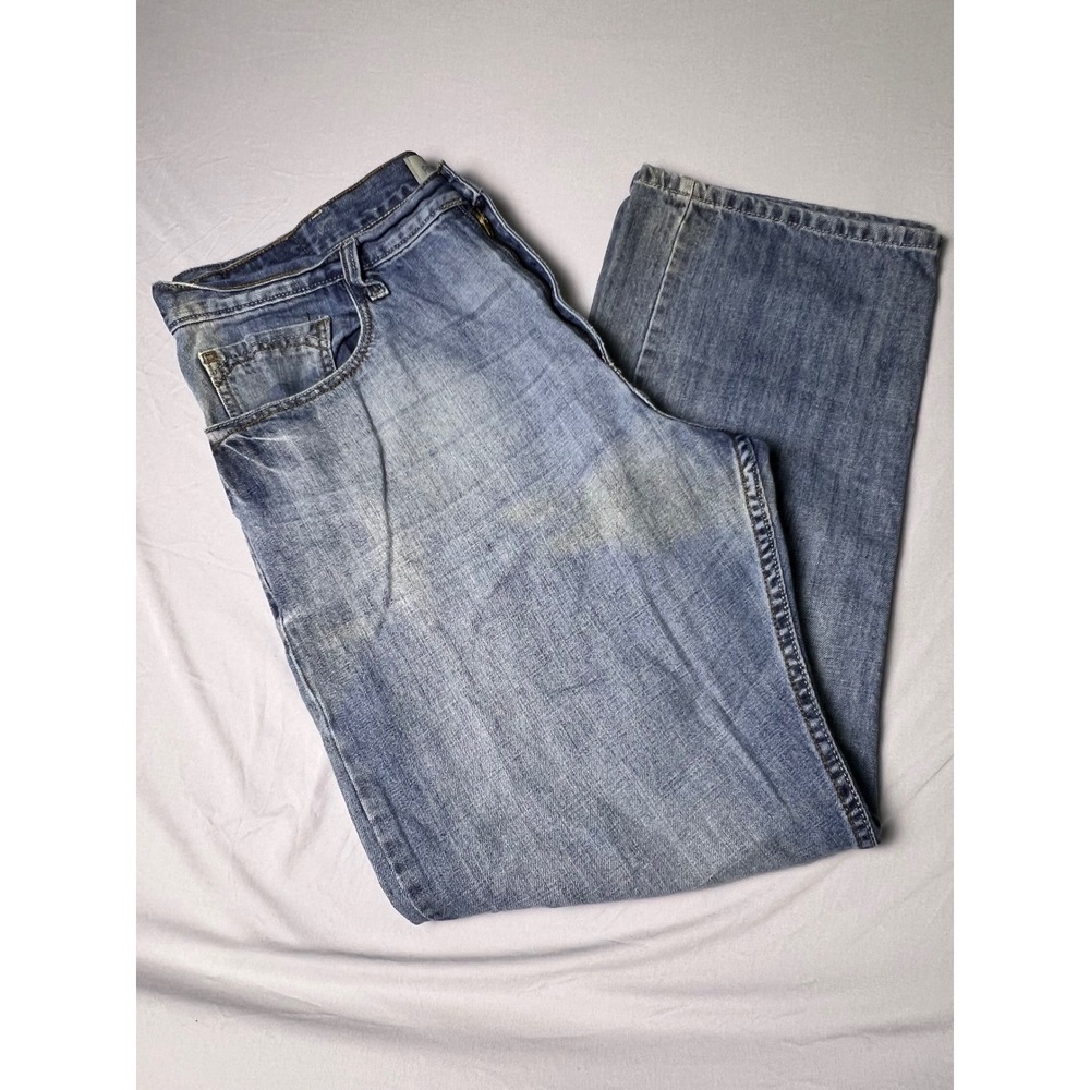 Wrangler Jeans Co Mens 38x30 Relaxed Straight Leg Light Wash Blue Denim Jeans